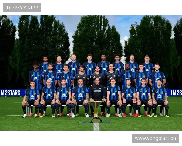 国际米兰阵容老化问题显现,表面稳定难掩竞争力承压 国际米兰阵容老化问题显现,表面稳定难掩竞争力承压