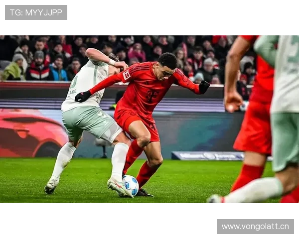 拜仁防线问题持续暴露:近期表现波动,对赛季竞争格局带来变化 拜仁防线问题持续暴露:近期表现波动,对赛季竞争格局带来变化